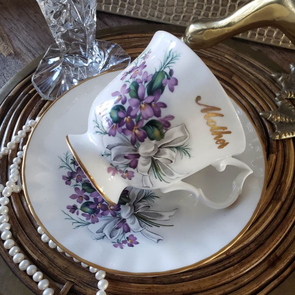 Made n Canada Bluebird Bone China, Mother, Tea cup and saucer, purple vi…